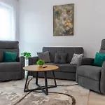 Joy Forest 44-26 דירה טימישוארה