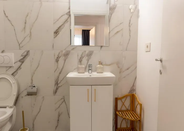 Joy Forest 44-26 Апартаменты *