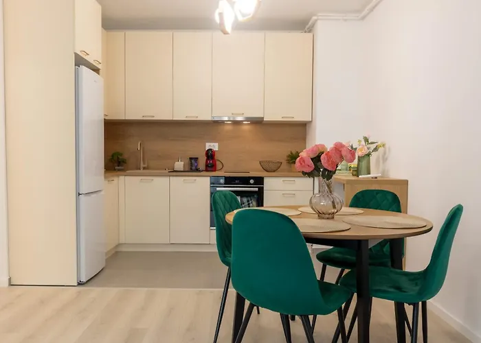 Joy Forest 44-26 Apartment